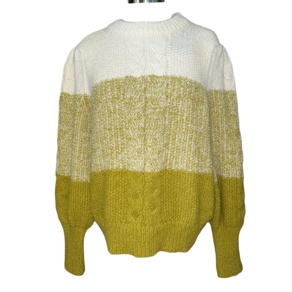 Vero Moda sweater daiquiri cable knit long sleeves round neckline size large NWT